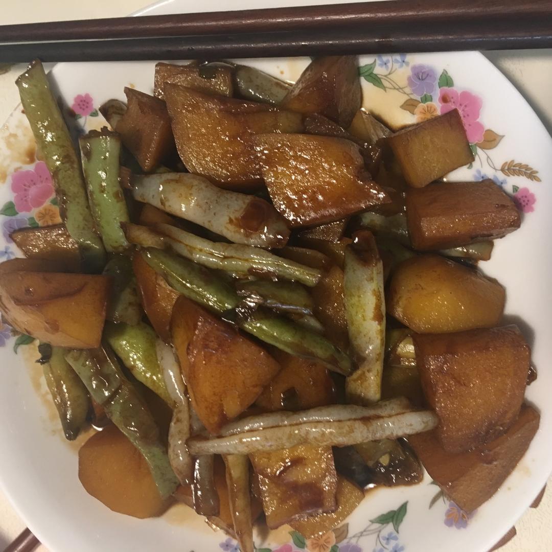 正宗东北土豆炖豆角