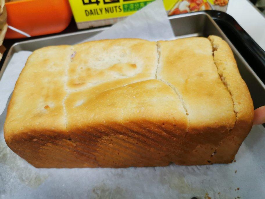 只需一次发酵的低卡松软白土司