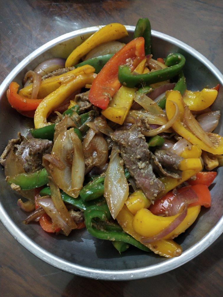 青椒牛肉丝