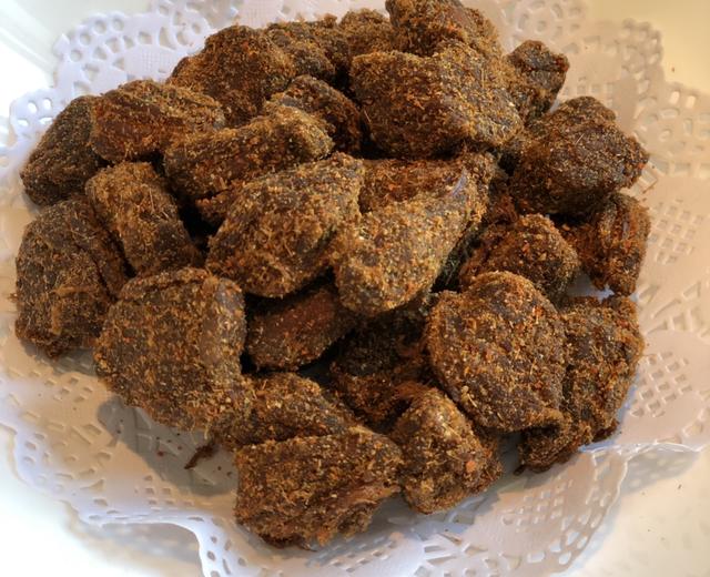 Magimix玛捷斯
牛肉粒(干)的做法