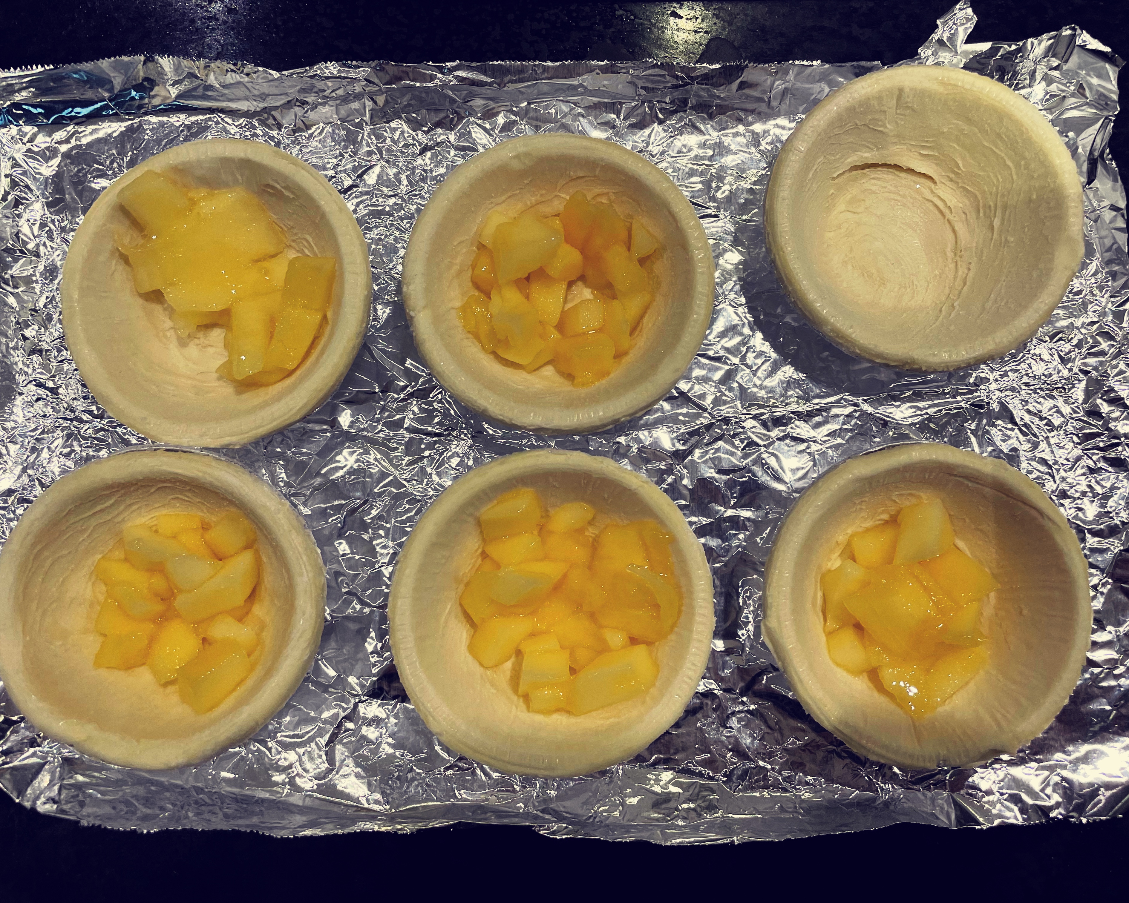 初中生宵夜-鸡蛋牛奶版蛋挞的做法 步骤4