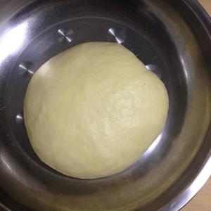 黄桃面包的做法 步骤2