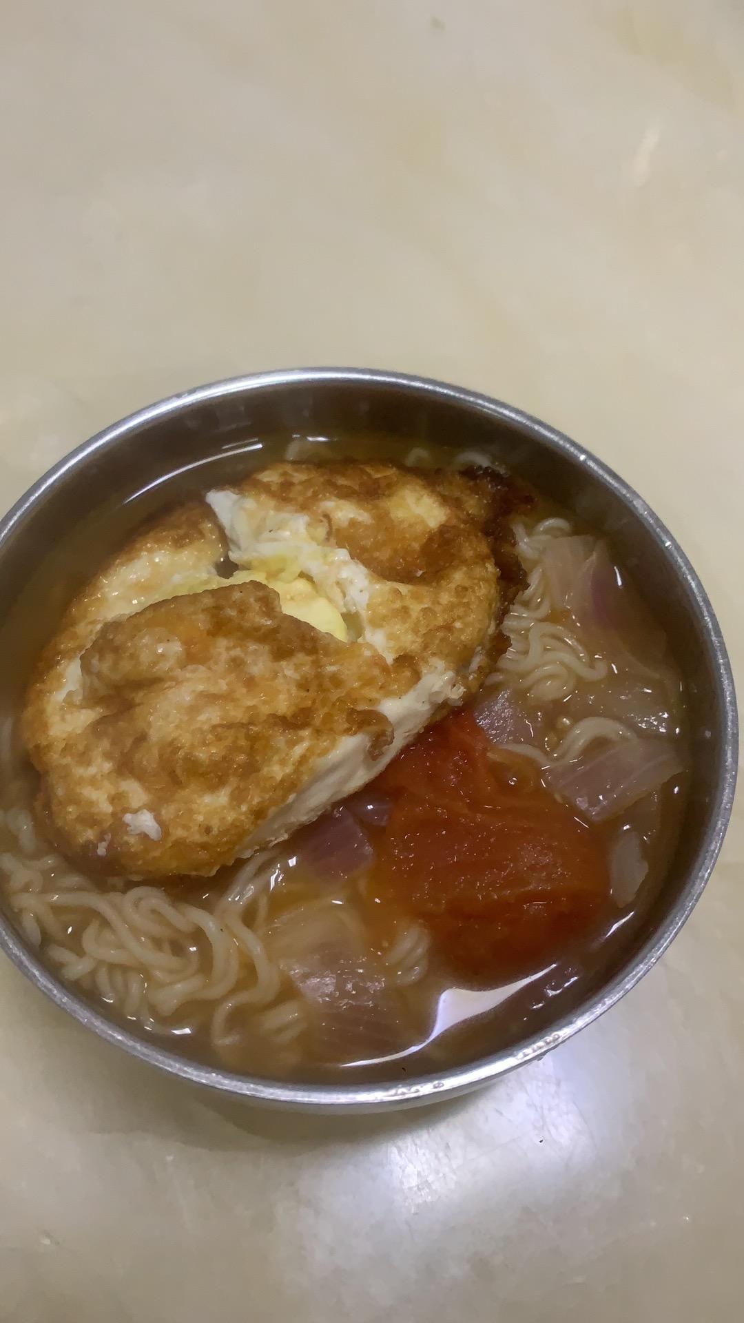 番茄浓汤面