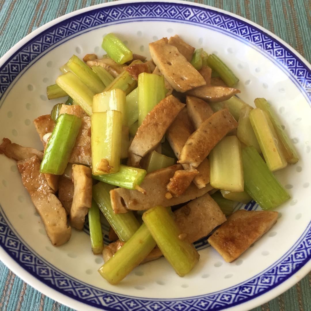 芹菜猪肉糕（伊莱特炒菜机器人）