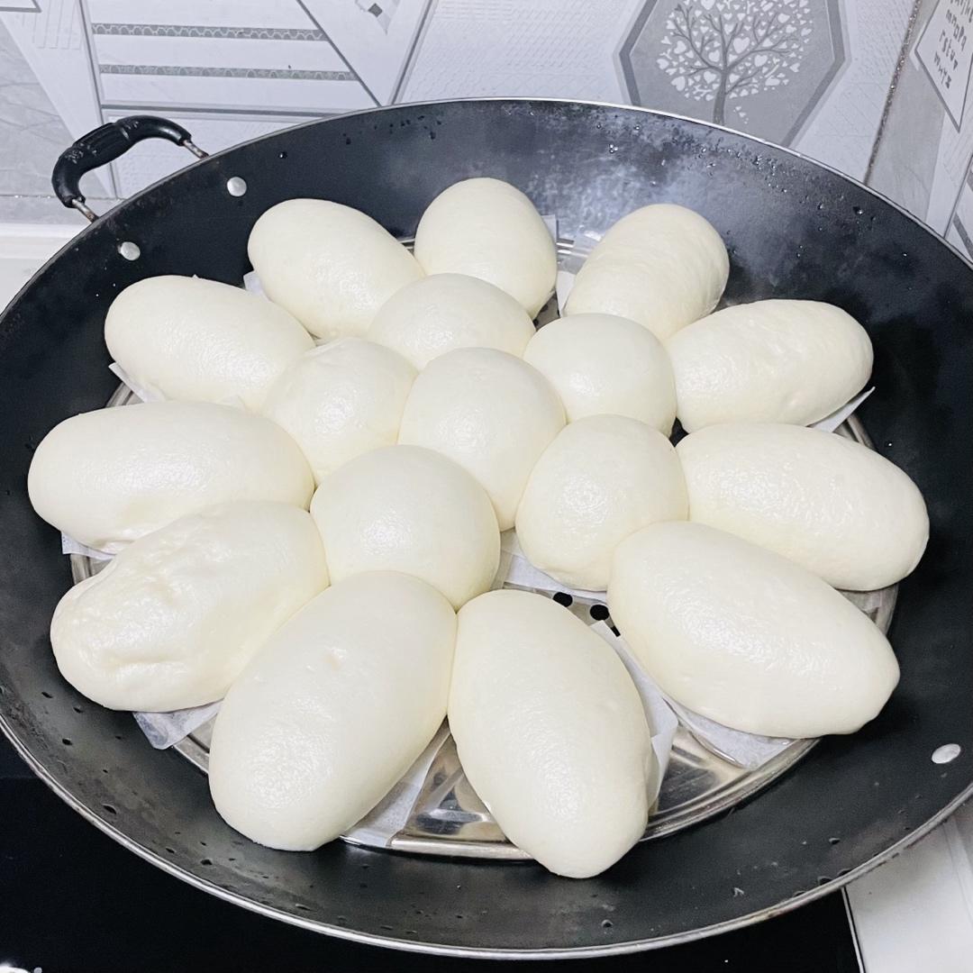绵软牛奶馒头
