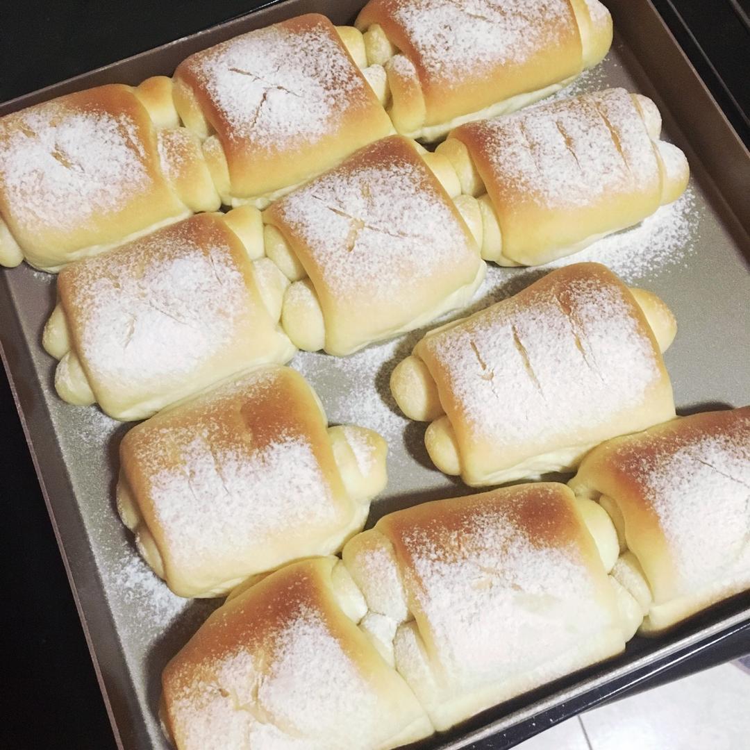 软到不知所措的牛奶卷