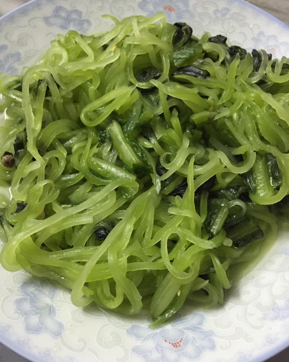 泡菜水拌莴苣