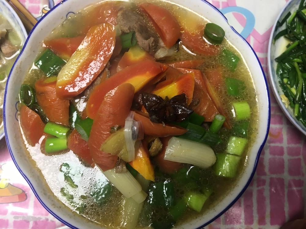 胡萝卜炖羊肉（热菜）