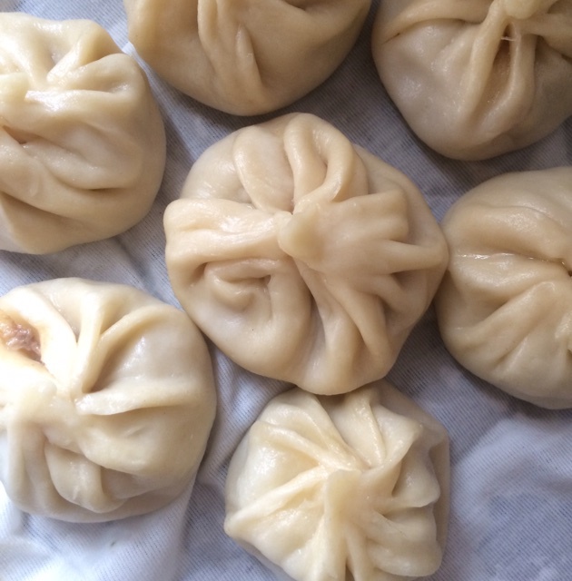 灌汤小笼包