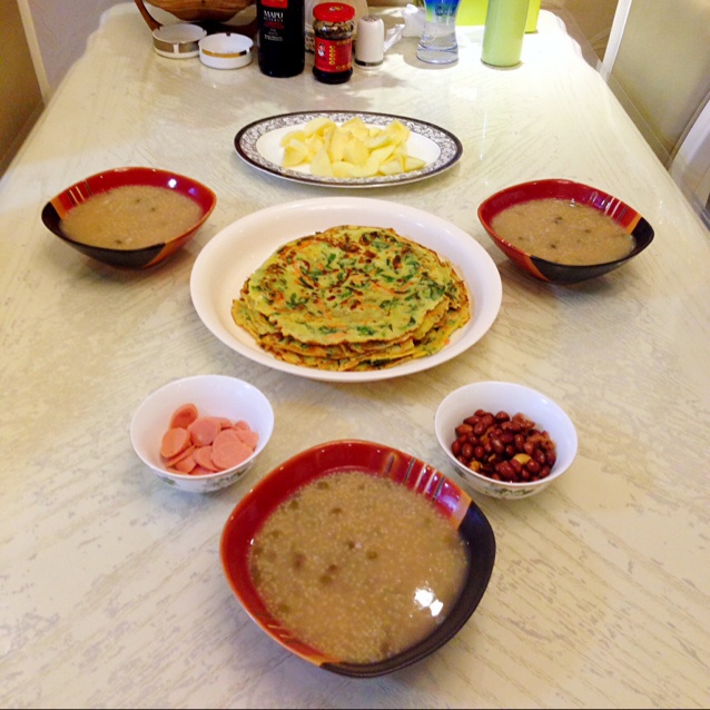 芳草青青-家常菜的厨房做的早餐2015年4月1日