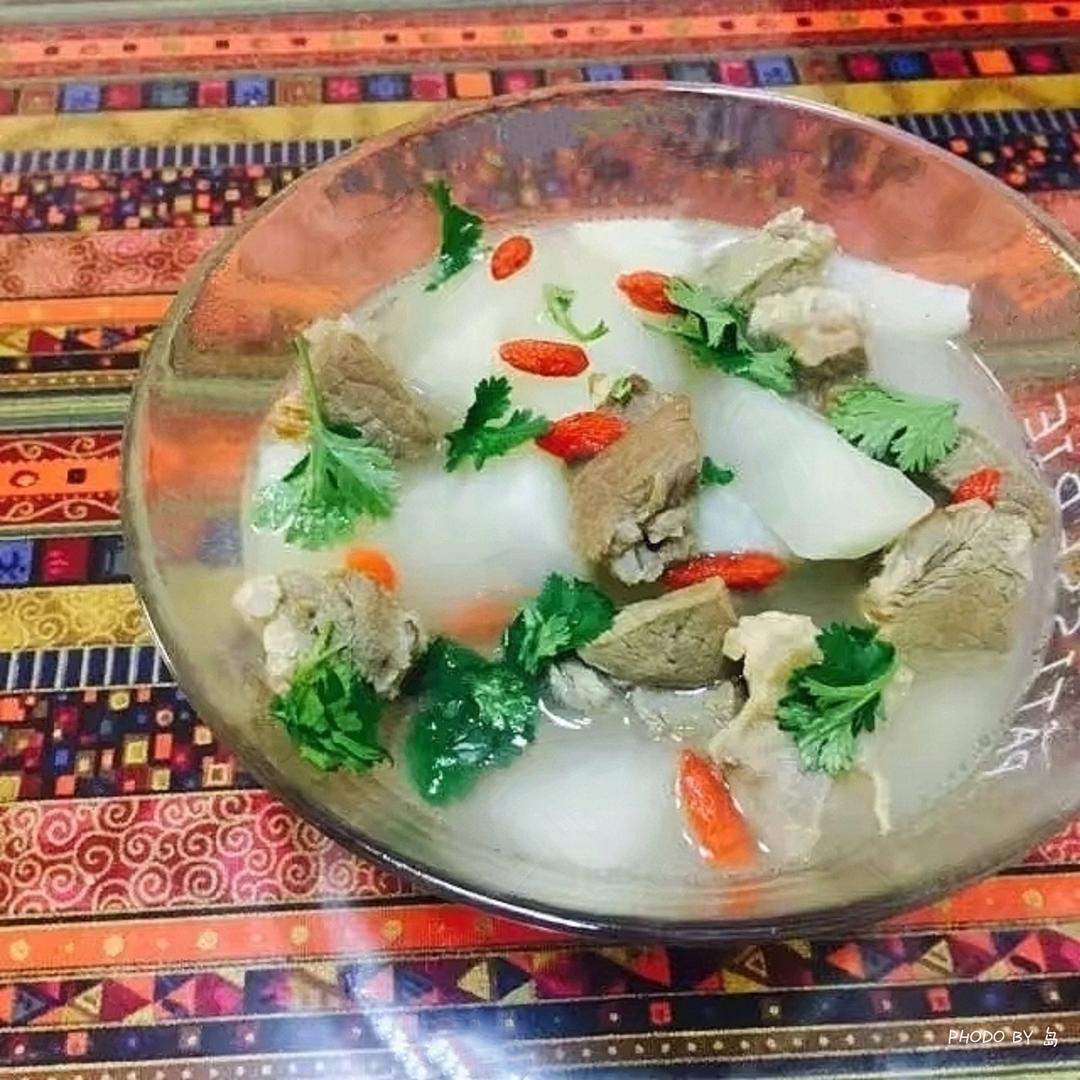 羊肉萝卜汤
