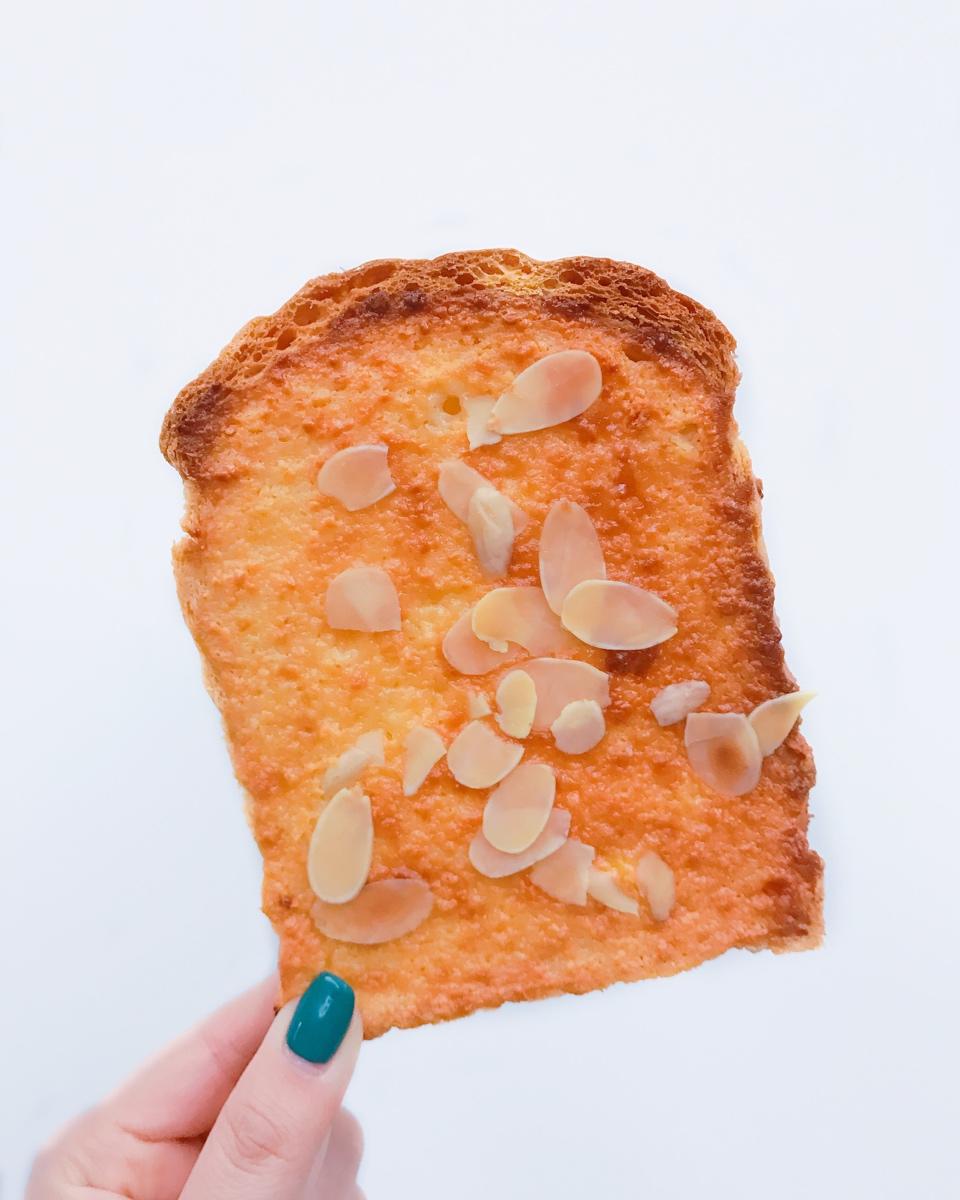 岩烧乳酪~风靡地铁站的街头美食