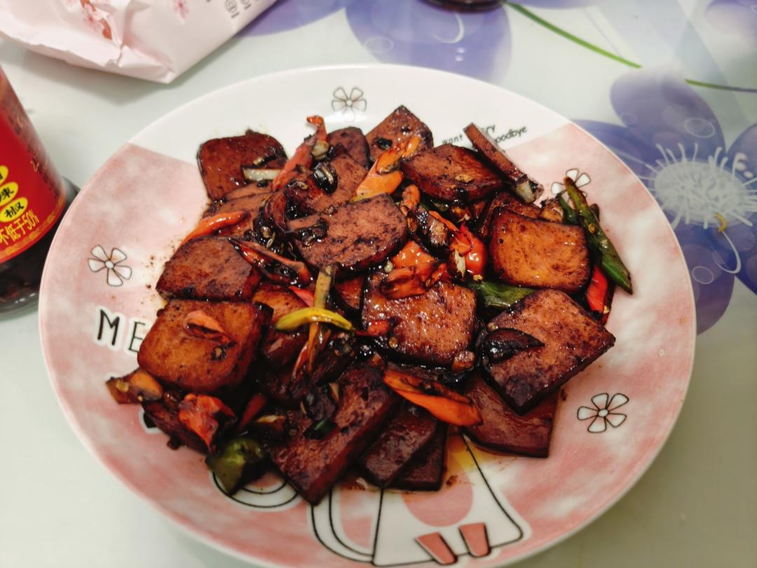 青椒炒火腿肠