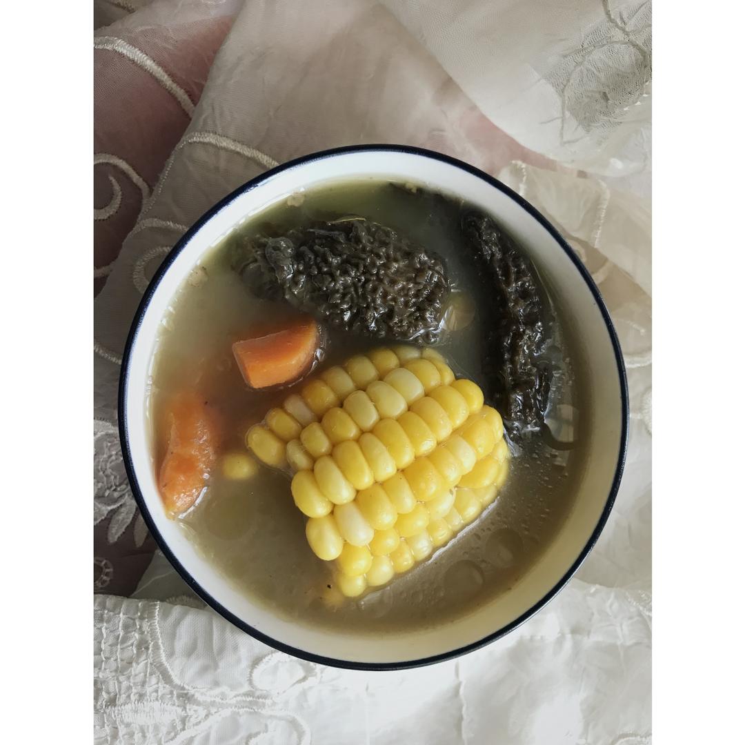 羊肚菌鸡汤（泡发与食法）