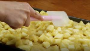 【德式烘焙】酥粒苹果蛋糕——Apfelkuchen mit Streuseln的做法 步骤4