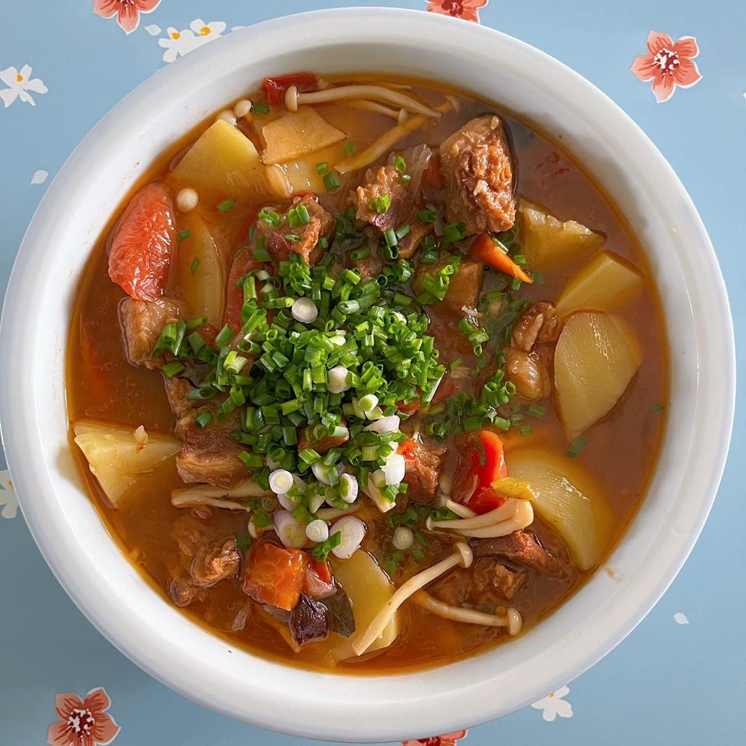 番茄土豆炖牛腩