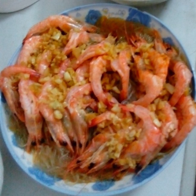 蒜蓉粉丝蒸虾