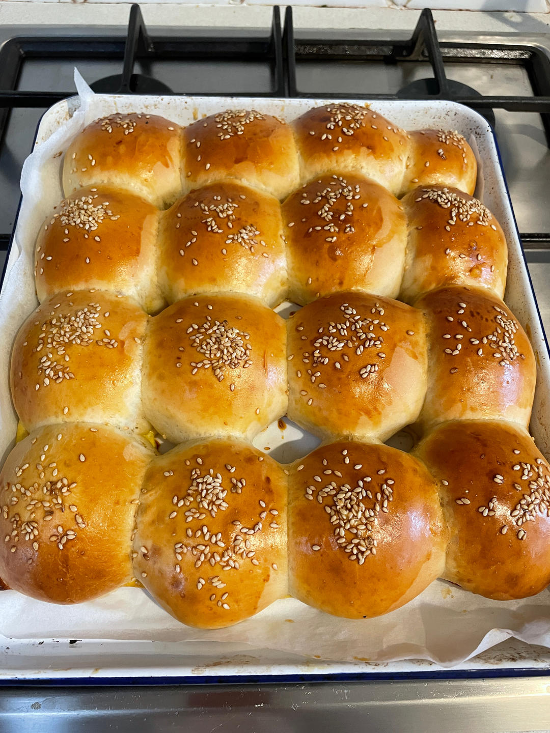 🥛超简单快手，柔软拉丝，一次发酵，牛奶小餐包