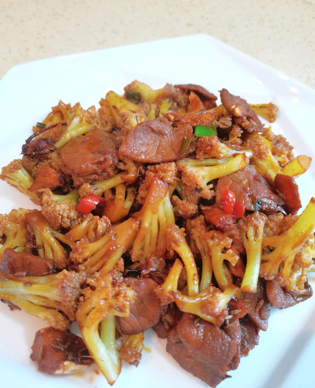 干煸菜花（花菜炒肉）