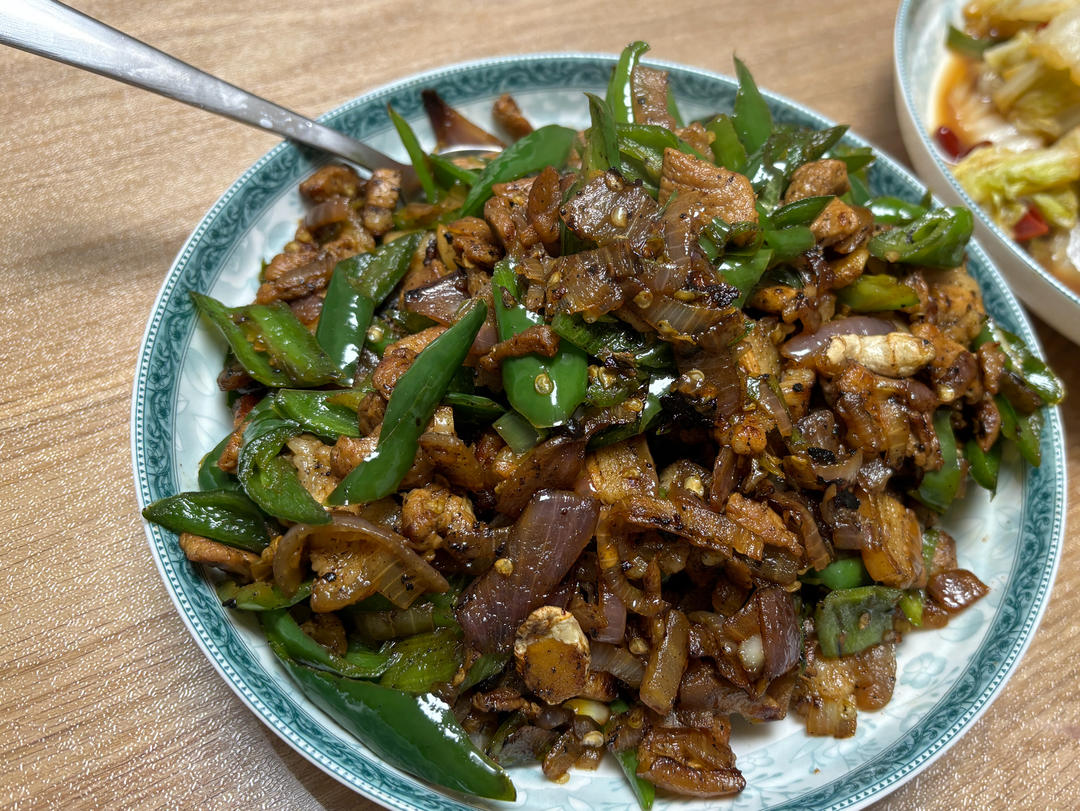 超下饭 ！小炒肉（辣椒炒肉）