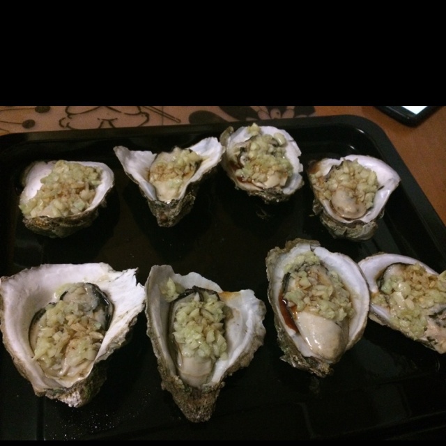 【曼食慢语】蒜蓉烤生蚝