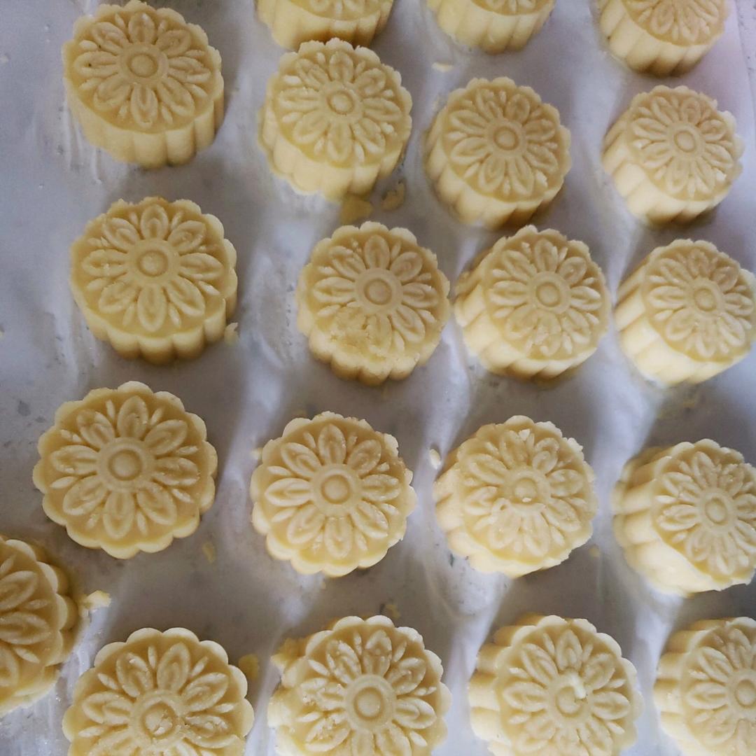 奶香绿豆糕（无豆腥味，超快手不麻烦）