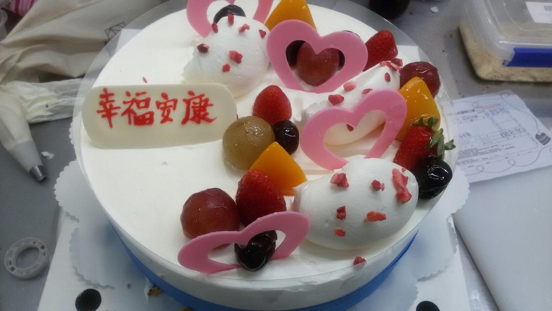 鲜奶油水果蛋糕