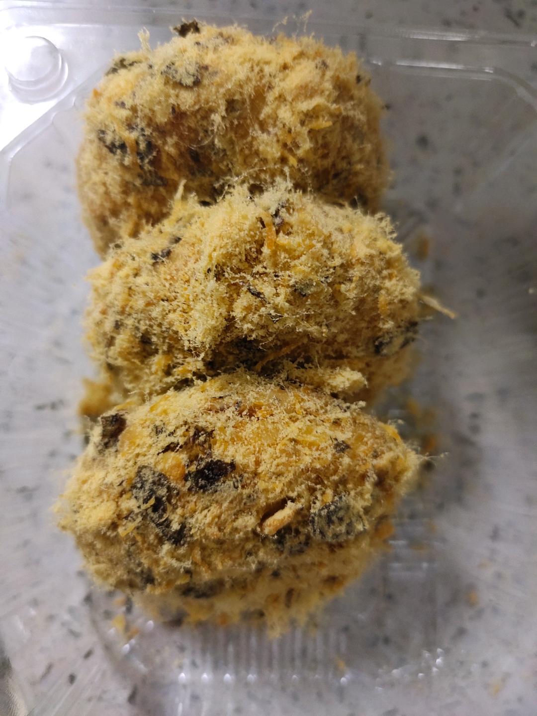 朋友都说比鲍师傅好吃的海苔肉松小贝