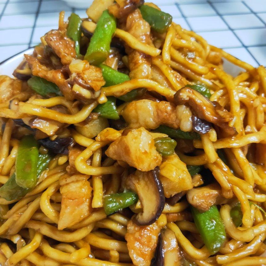 快手菜豆角闷面
