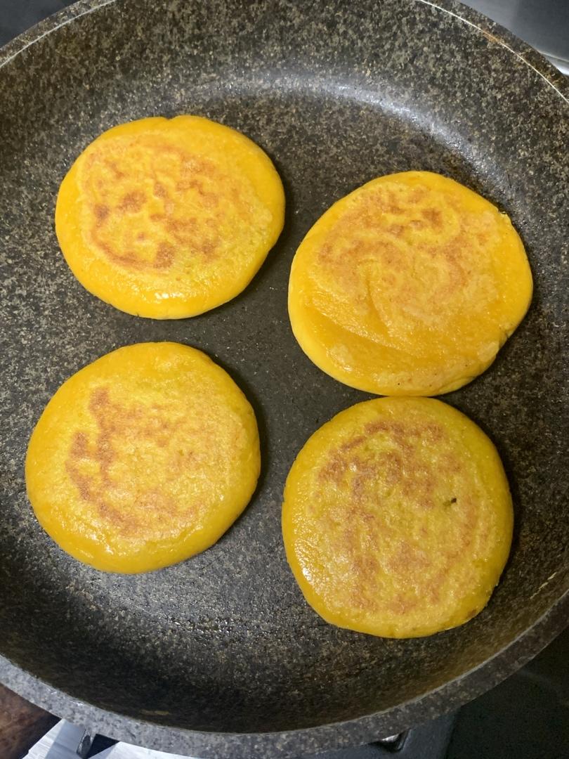 超简单的家常南瓜饼