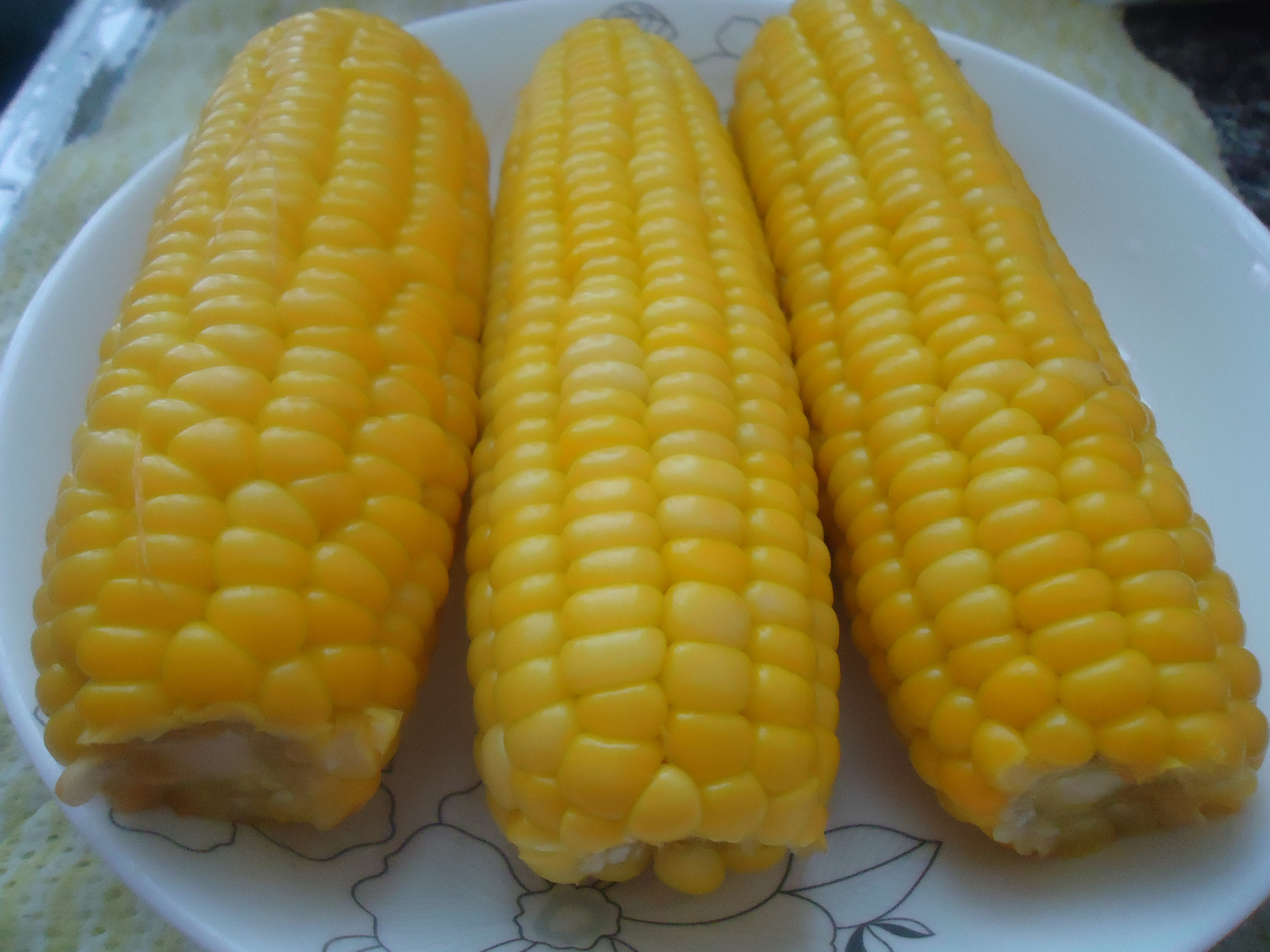 清煮甜玉米