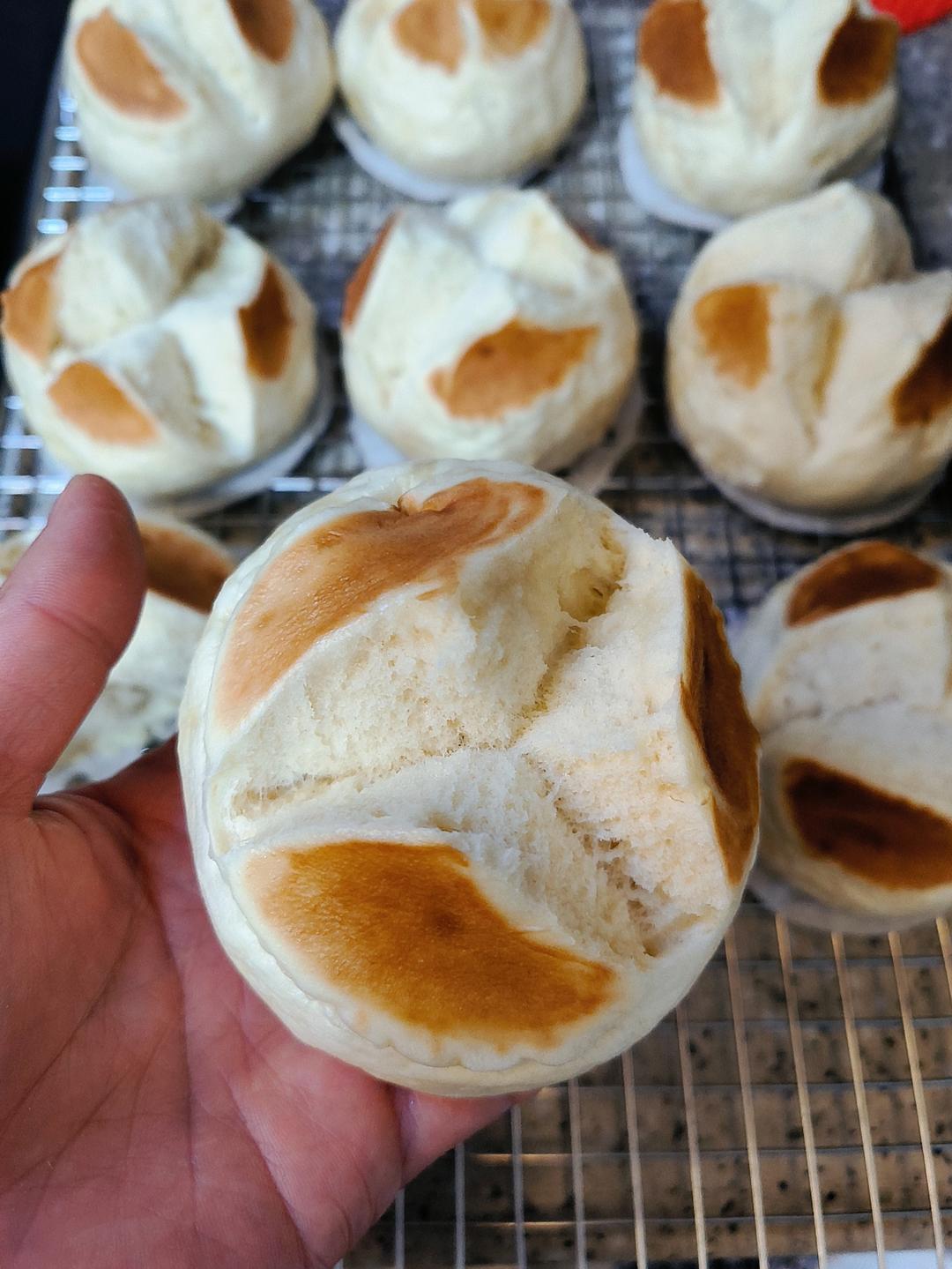 不加一滴水的奶香开花大馒头