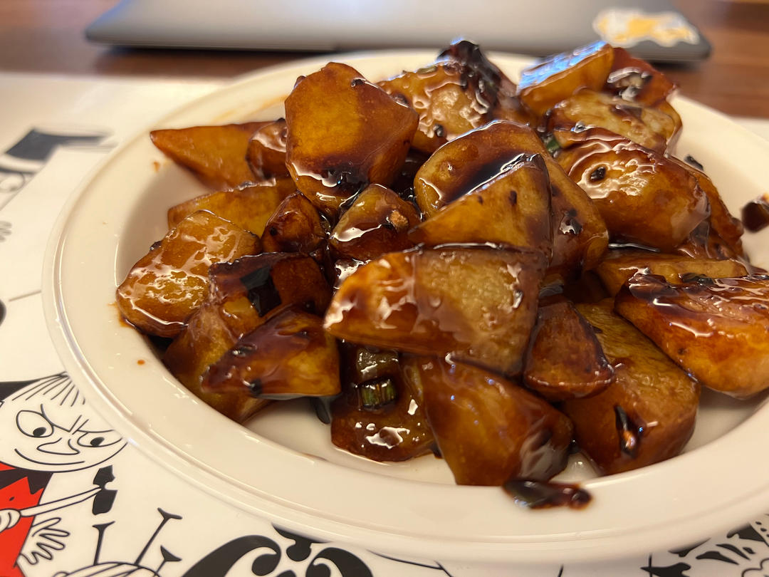 土豆🥔的灵魂吃法，烧土豆，孩子的最爱❤️