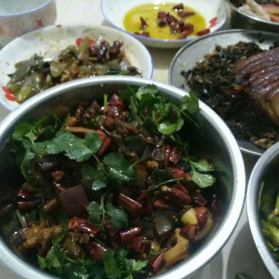 辣子鸡丁（辣鸡吗←_←）