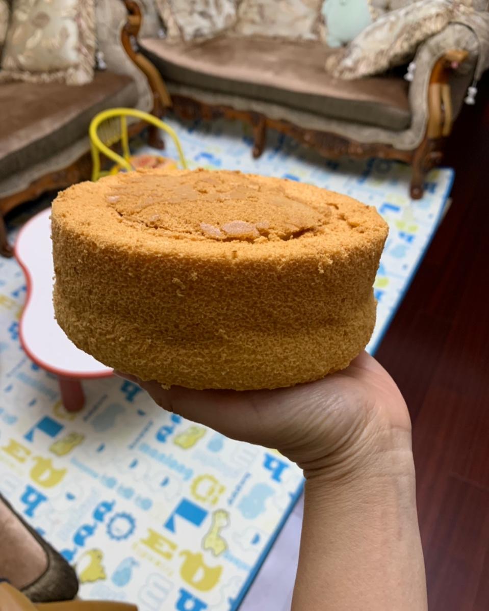 六寸戚风蛋糕