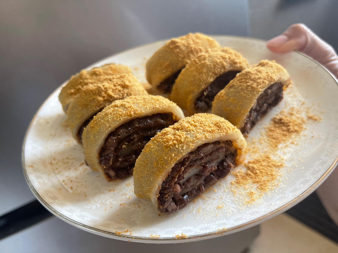 此配方做出的驴打滚无比软糯，放一天还是软的