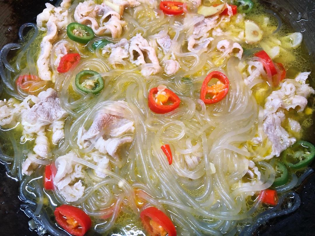 酸汤肥牛