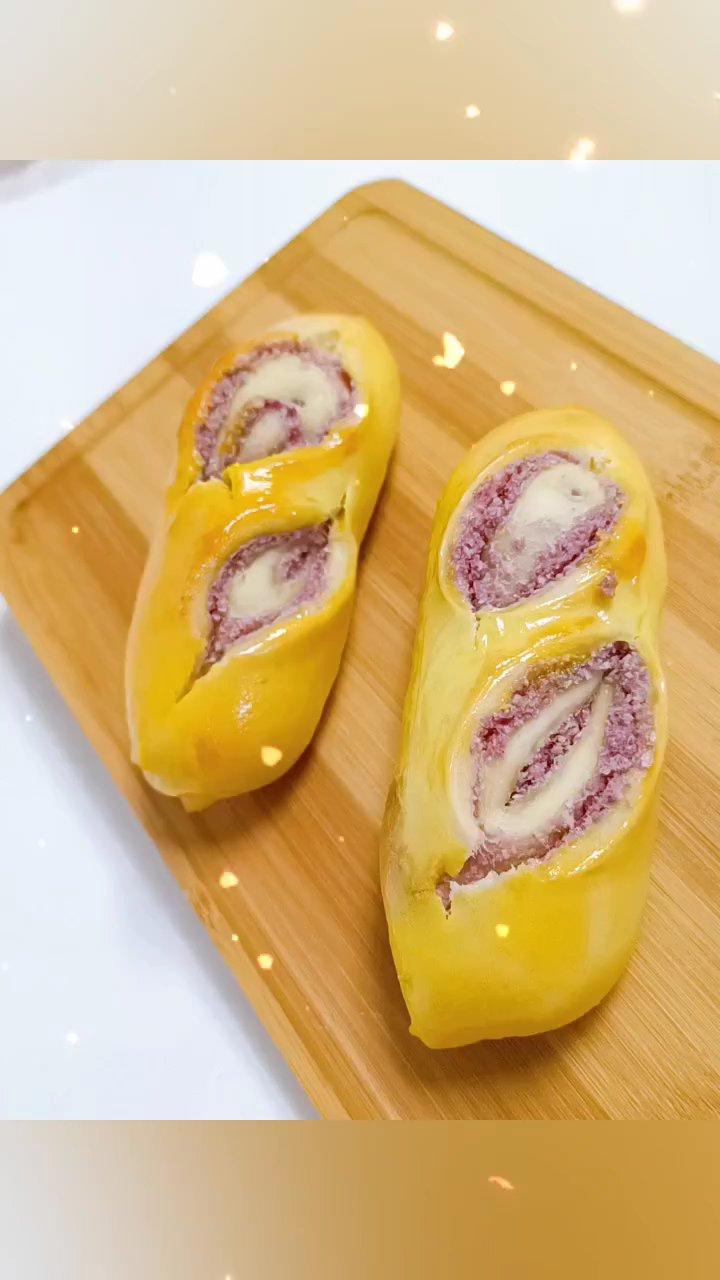 小熊豆沙面包