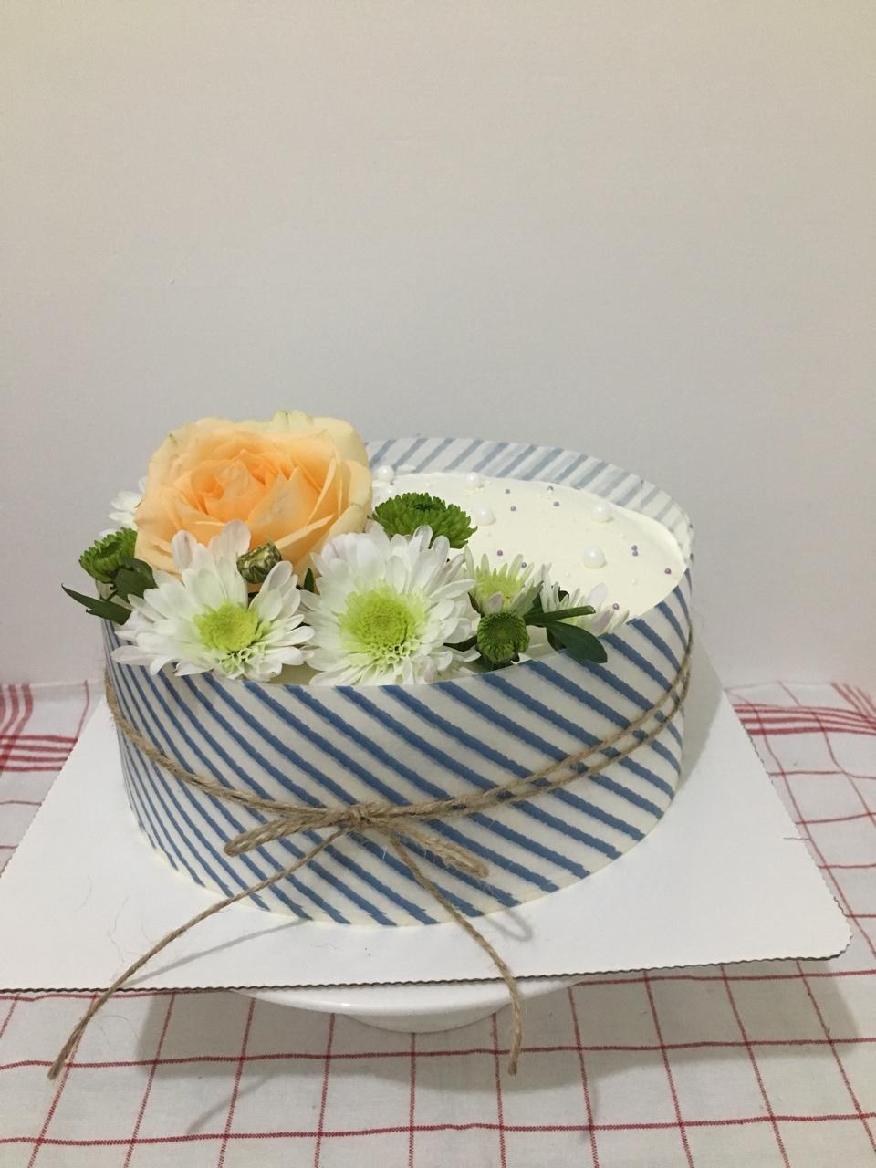 6寸戚风🎂生日裸蛋糕🍰