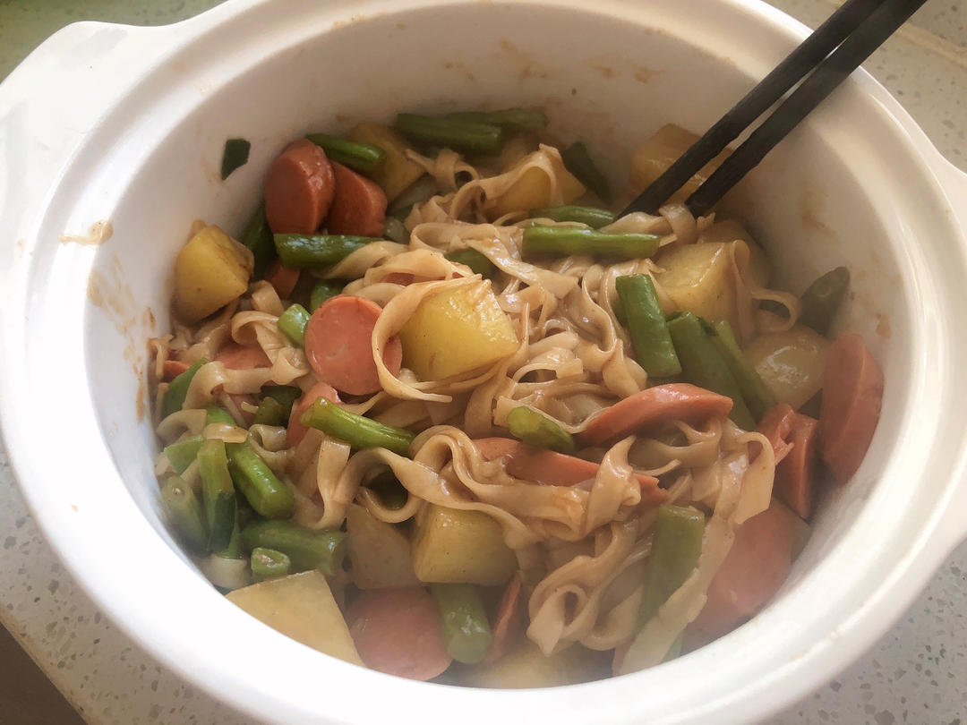 土豆焖面