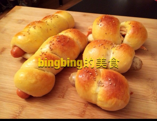 香肠面包卷
