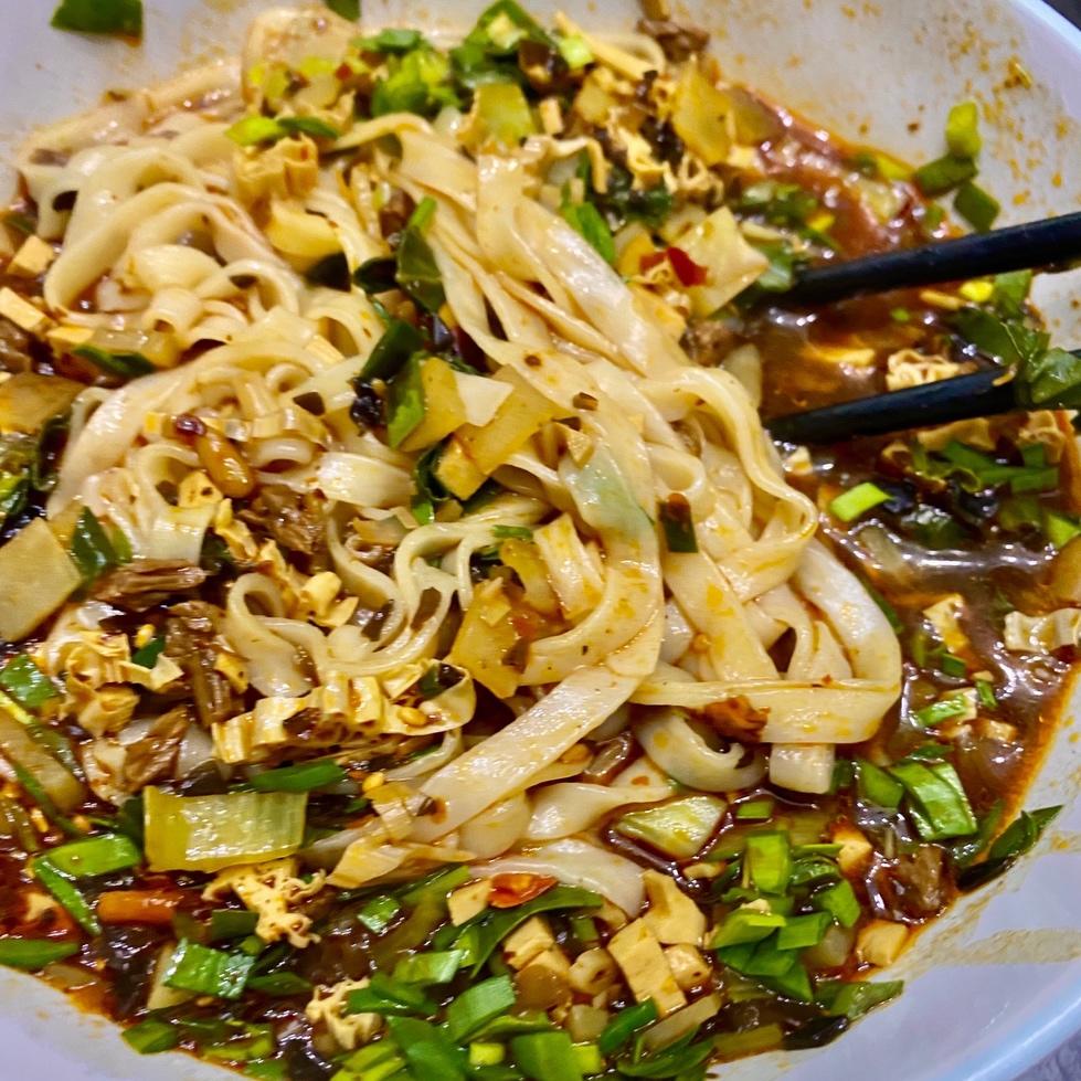 正宗岐山臊子面