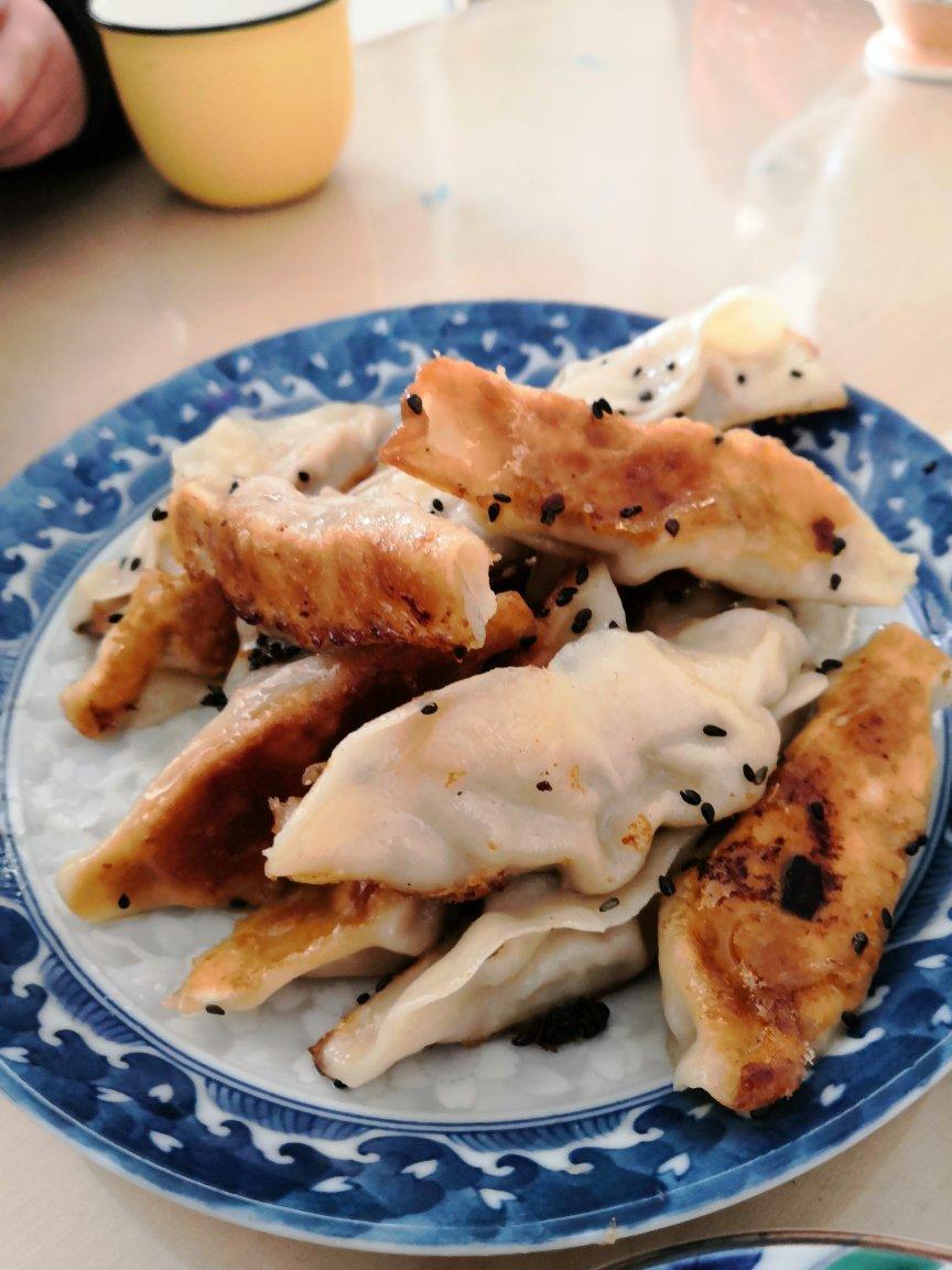 牛肉洋葱煎饺（附牛肉鲜嫩多汁小诀窍）