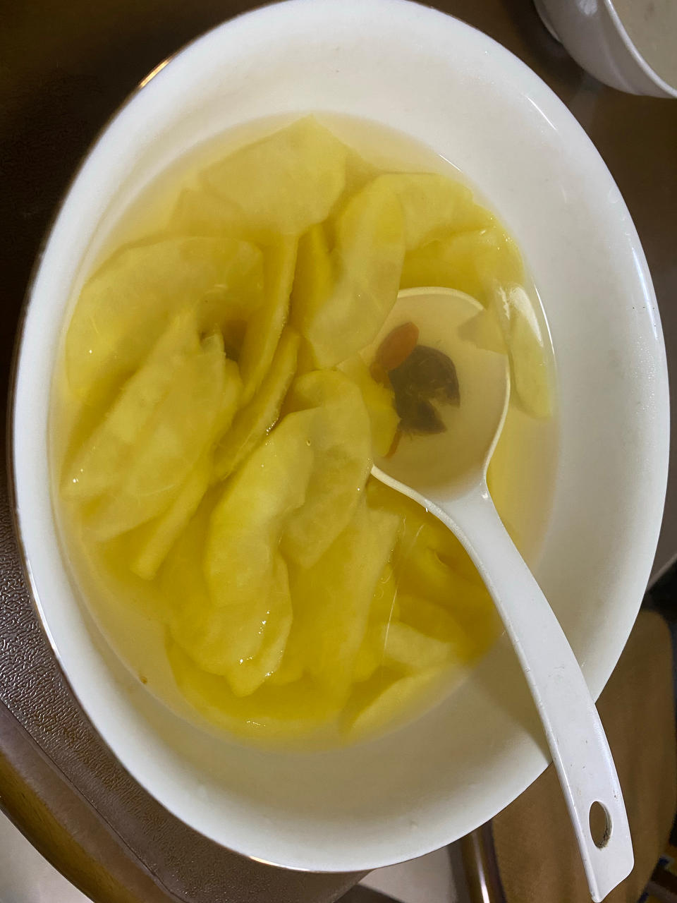 越喝越掉秤的苹果刮油汤