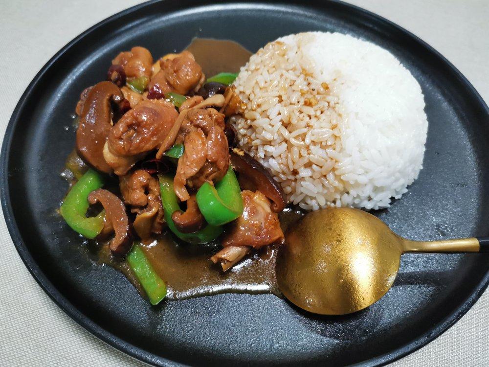 秒杀饭馆味道的【黄焖鸡米饭】