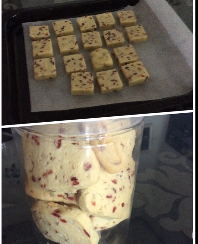 蔓越莓饼干的做法（烤箱做饼干）