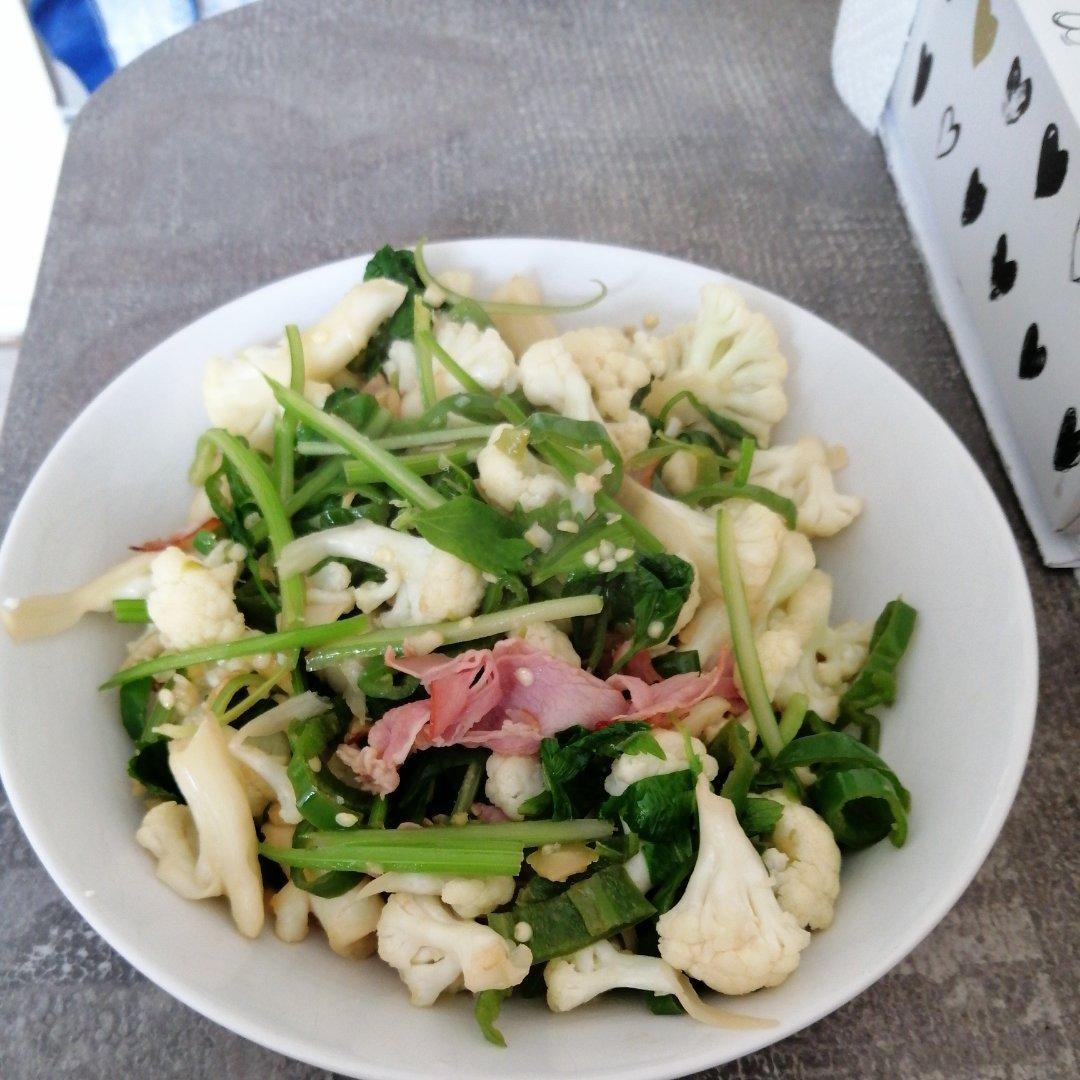 和饭店一个味道的干锅花菜
