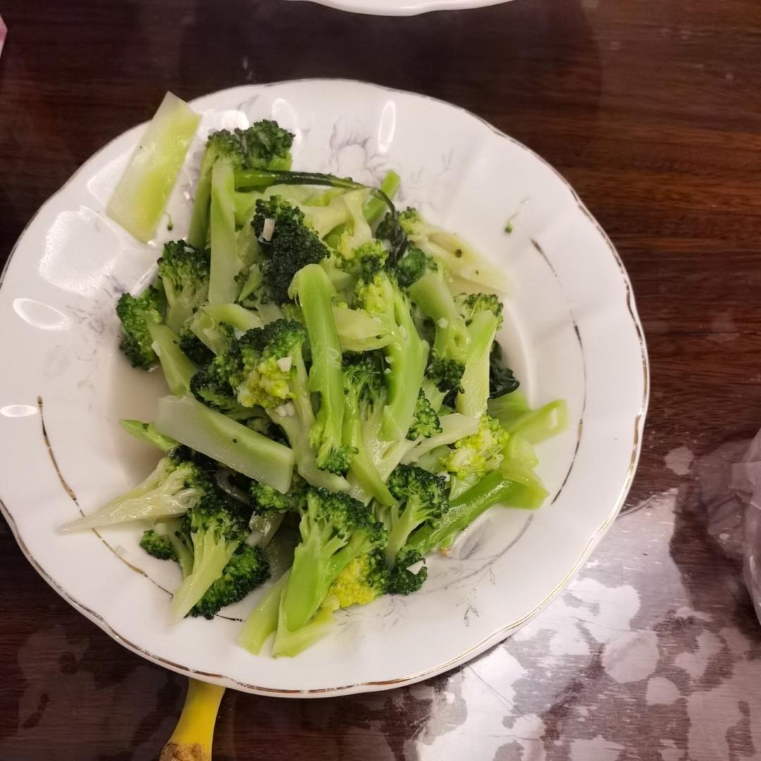 蒜蓉西兰花