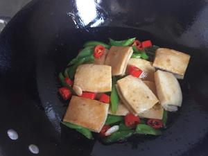 家常烧千叶豆腐的做法 步骤10