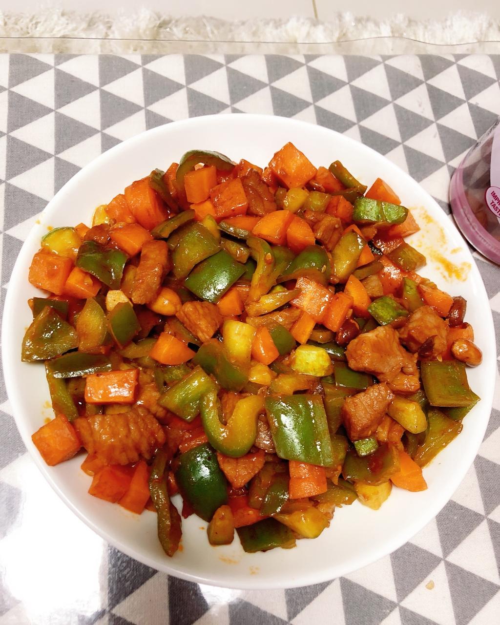 酱爆肉丁